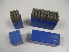 SET aus Schlagzahlen & Schlagbuchstaben 4mm Extra-Extra NOS