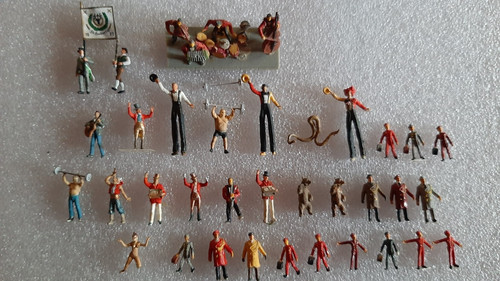 Figurenkonvolut zirkus - figurenkonvolut, /