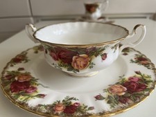 Royal Albert Old Country Roses