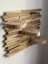 Handgefertigtes Wandregal aus