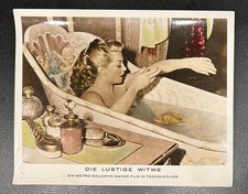 Die lustige Witwe * Lana