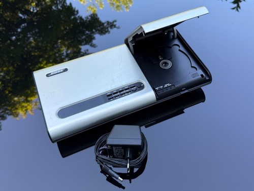Bose lifestyle model - model, 5