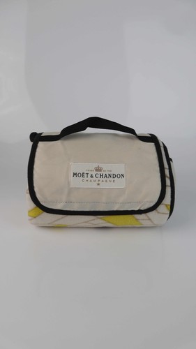 Moet chandon decke - &,