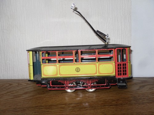 Vintage straßenbahn gelb rot - vintage, -rot