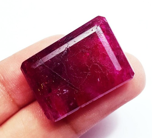 Natürlich roter beryll - roter,