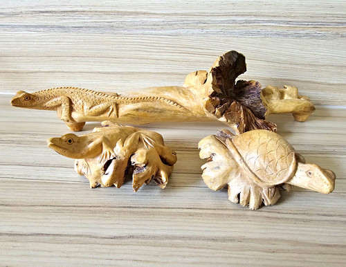 Handgeschnitzte holzfiguren - 3x,