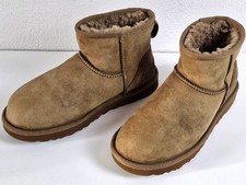 UGG Boots Mini Gr. 37 Braun