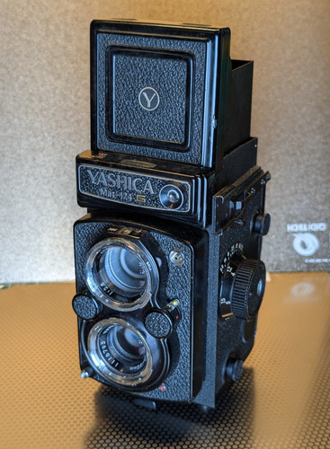 Yashica mat 124 mit - yashica,