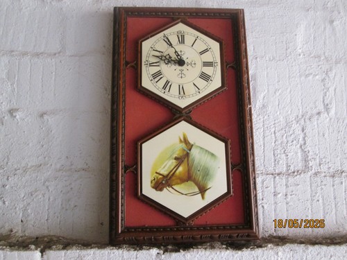 Alte wanduhr das motiv - motiv, ist