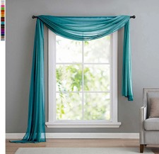 Querbehang Freihanddeko aus