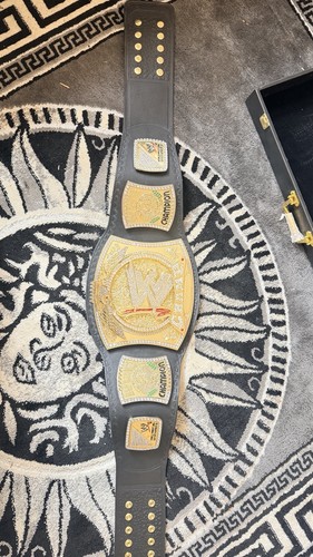 Wwe championship replica belt - wwe,