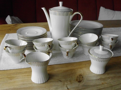 KAFFEE-SERVICE