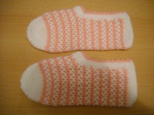 Bettschuhe rosa weiß - bettschuhe,