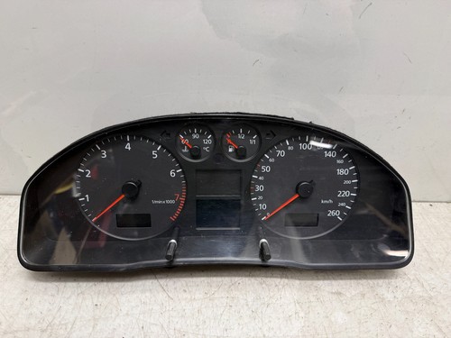 Audi tacho - a4,