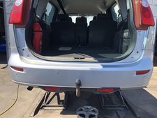 Mazda 5 original Stoßstange Fänger hinten/Heck 22V Satinsilber Bj 2006