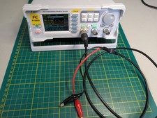 DDS Signal Generator 60 MHz