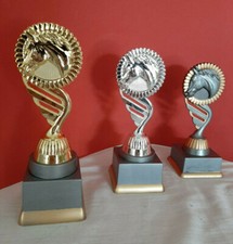 Pokal 3er Serie Reiten Pokale