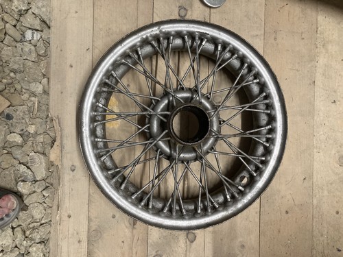 Altes speichenrad 5x15 - altes, 4,5x15
