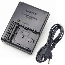 Original Sony Ladegerät BC-VM10 für Kamera Akku NP-FM500H 100% Neu