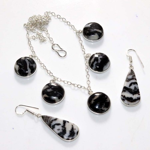 Handgemacht bezel dangle - handgemacht,