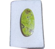 Grüner Opal Cabochon 30x14 mm