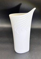 Vintage Kaiser Porcelain Vase