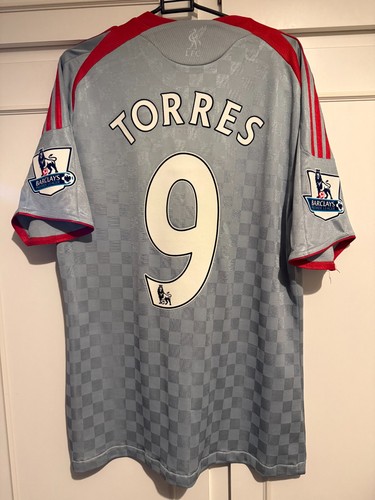 Liverpool 2009 2010 - liverpool, 2009-2010
