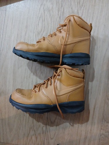 Größe nike - 35,5,