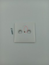 GIRA Standard 70x70 2/3 Loch 1827 SAT-Abdeckung 086916 reinweiss (28)