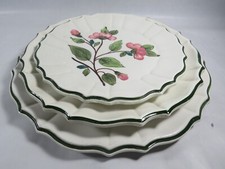 Keramik Wandteller Blumen Hand