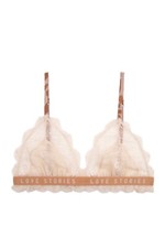 Love Stories Love Lacy in Cold