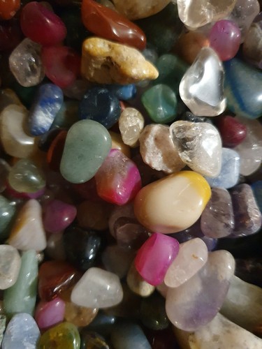 Edelsteine100 bunt gemischt - edelsteine100,