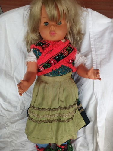 Schlitzer trachtenfest puppe - schlitzer,