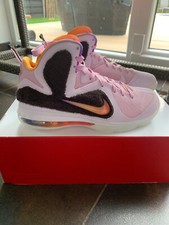 NIKE LEBRON IX Gr. 9 US