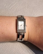 Tchibo Damen Uhr Edelstahl Silber Weisses Zifferblatt