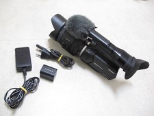 Sony NEX-VG30 +  18-200mm f/3.5-6.3 Power Zoom