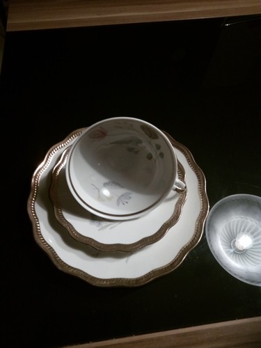 Sammeltassengedeck teilig - 3,