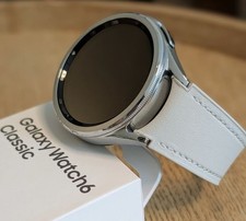Samsung Galaxy Watch6 Classic , Sport-Tracking Bluetooth 47mm, Silber Verp.OFFEN