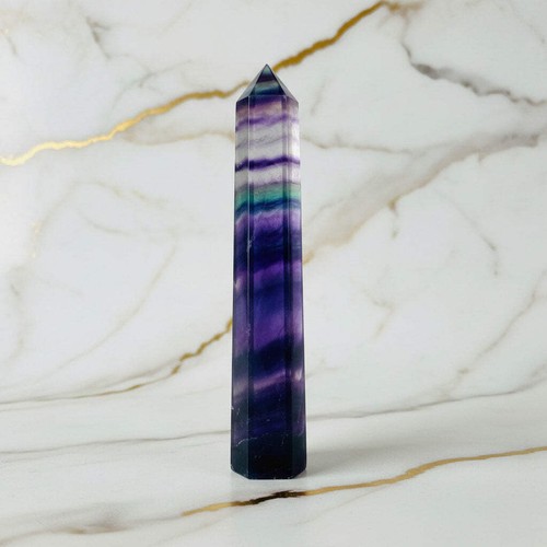 Fluorit obelisk 5cm - 7,5cm,