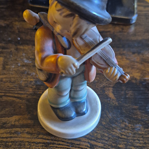 Porzellan keramik figur junge - porzellan/keramik,