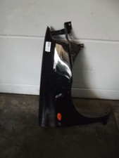 Fiat Punto 60 176 Kotflügel R Bj 1997 Farbe Schwarz