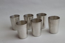 6 Schnapsbecher / Becher /