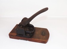 Alter Leitz No 180 Locher