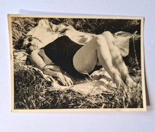Original Foto Frau im Badeanzug Sonnenbrille Liegewiese 1950 Agfa-Brovira 9×6m