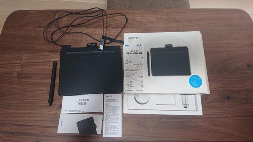 Wacom intuos small basic black - wacom,