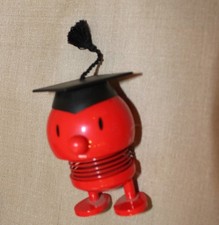 HOPTIMIST IQ, Wackelfigur für Auto ? Abschluß an UNI geschafft ? 7cm hoch (10)