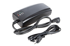 BMZ Ladegerät 42V 4A