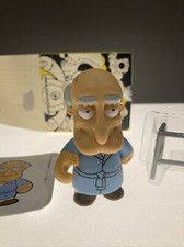 FAMILY GUY KIDROBOT GRIFFIN