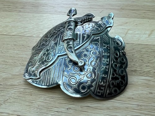Feine große russische