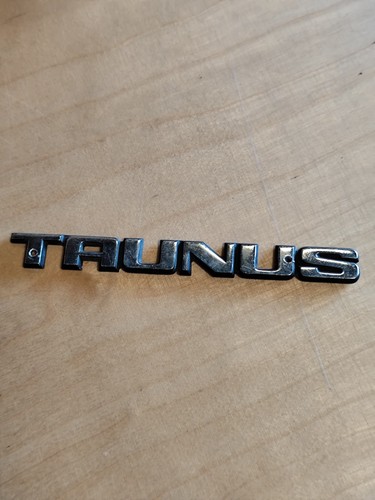 Original ford taunus emblem - original,